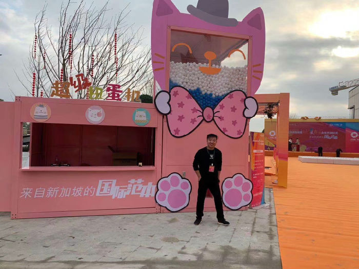 巨型扭蛋机出租熊猫岛乐园租赁球幕影院蜂巢迷宫现货租